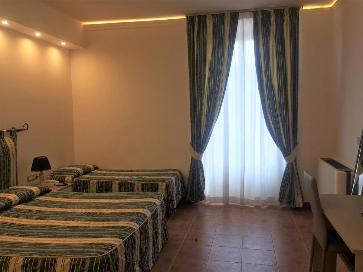 Hotel Alinari Флоренция Экстерьер фото